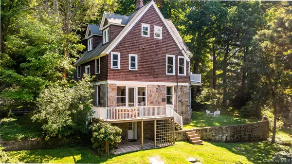 344 Sprain RD, Scarsdale, NY 10583