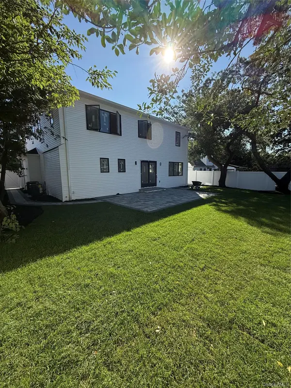 448 Coolidge ST, West Hempstead, NY 11552