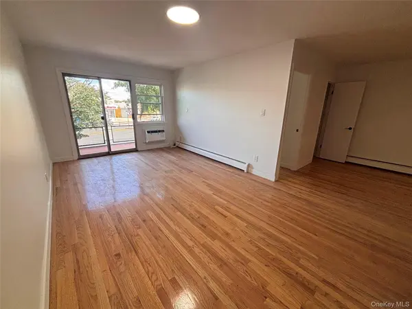 71-34 Kissena BLVD #2, Flushing, NY 11367