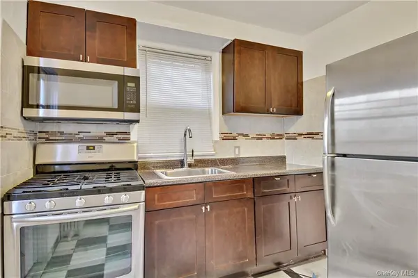 1840 Tomlinson AVE #1, Bronx, NY 10461