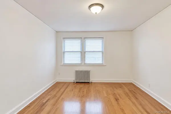 1840 Tomlinson AVE #1, Bronx, NY 10461