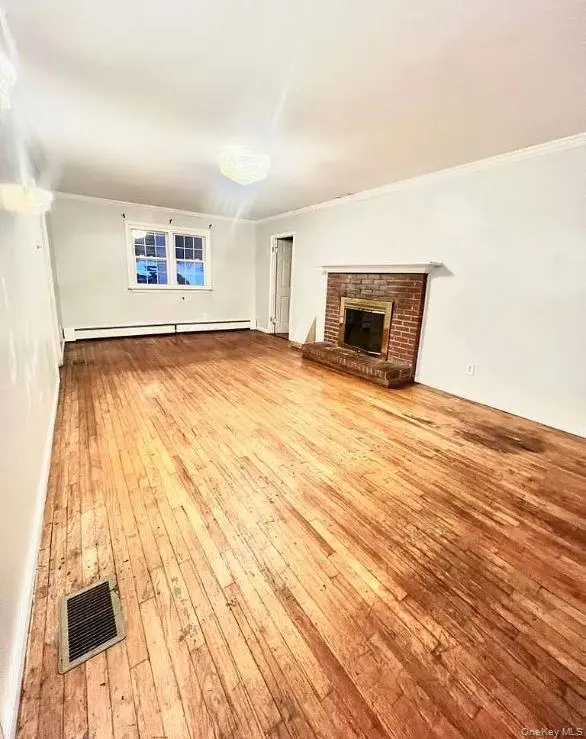 129 Linden LN, Monroe, NY 10950