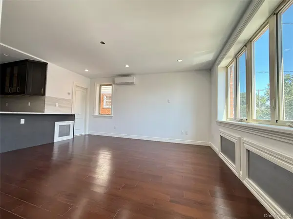 9-24 129th ST, College Point, NY 11356