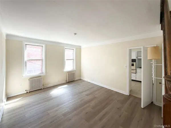 1941 Yates AVE, Bronx, NY 10461