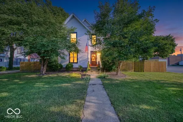 411 E Main ST, Plainfield, IN 46168