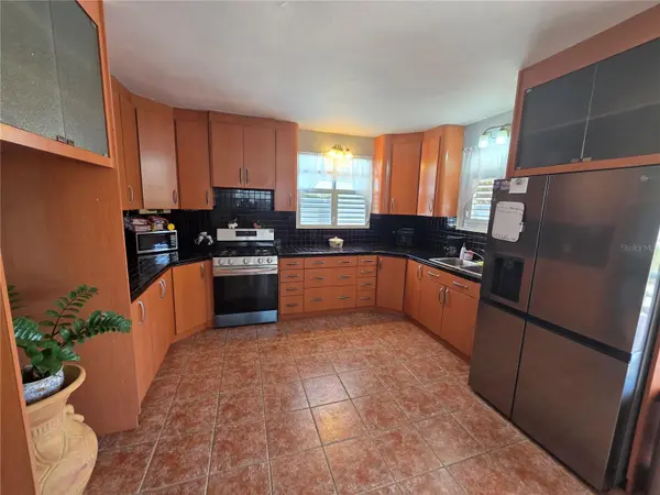 6690 ALBACORA, Vega Alta, PR 00692
