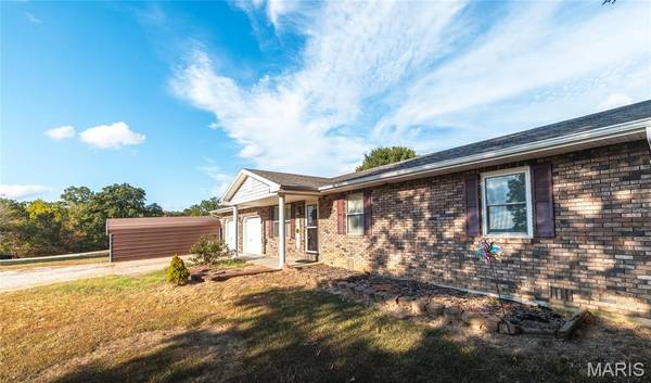 17550 Highway 28, Dixon, MO 65459