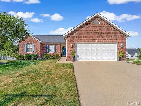 1307 Rachael LN, Waterloo, IL 62298
