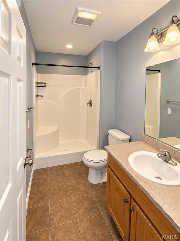 2194 Penny ST, Poplar Bluff, MO 63901
