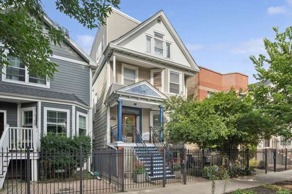 4610 N Claremont AVE, Chicago, IL 60625