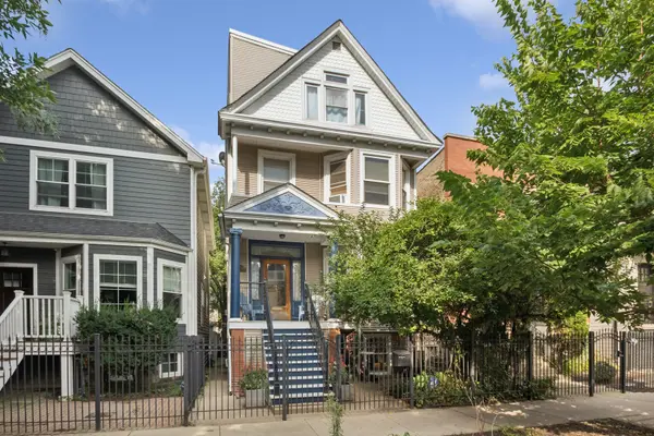 4610 N Claremont AVE, Chicago, IL 60625