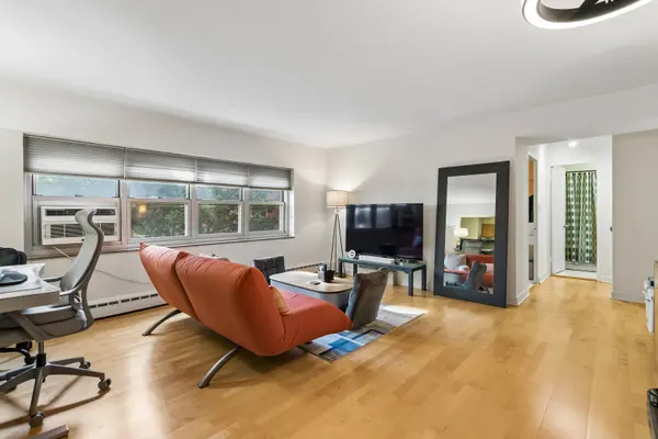 4970 N Marine DR #321, Chicago, IL 60640