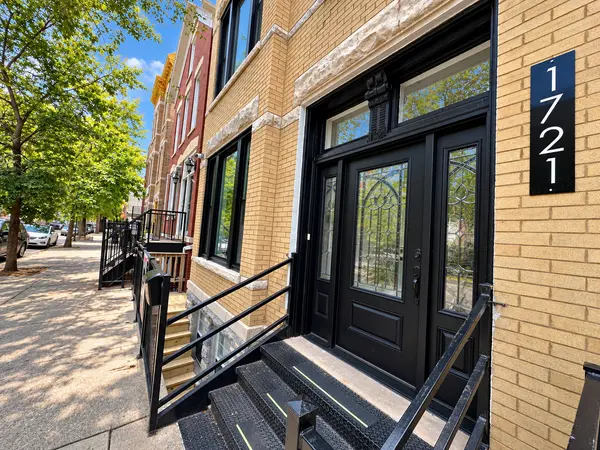 1721 W Pierce AVE #2, Chicago, IL 60622