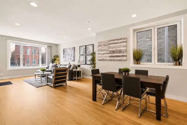 2448 W Diversey AVE #1, Chicago, IL 60647