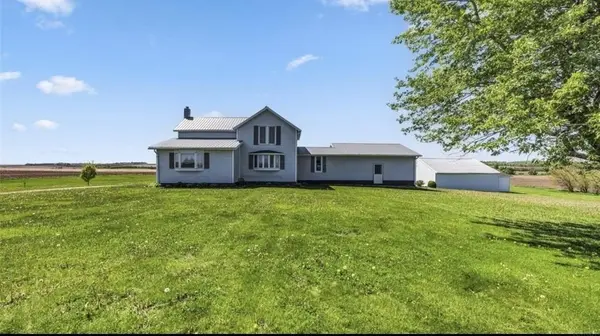 1454 58th ST, Garrison, IA 52229