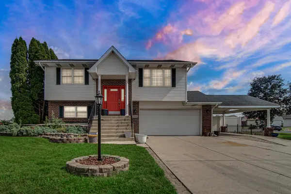 7581 Murrelet ST, Hobart, IN 46342