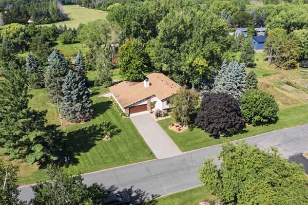 25870 Skyline CIR, Elko New Market, MN 55020