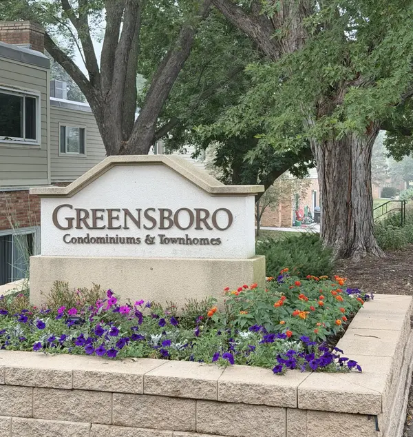 7316 W 22nd ST #305, Saint Louis Park, MN 55426