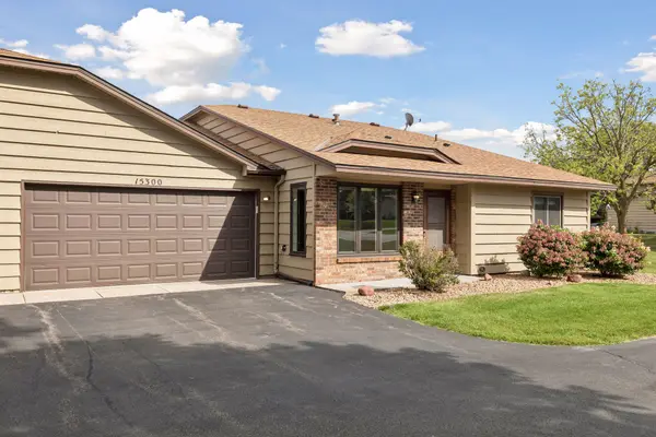 15300 40th AVE N, Plymouth, MN 55446