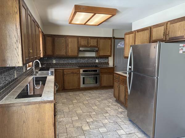 504 E Franklin AVE, Kennedy, MN 56733