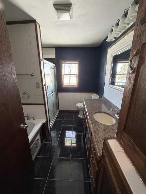 504 E Franklin AVE, Kennedy, MN 56733