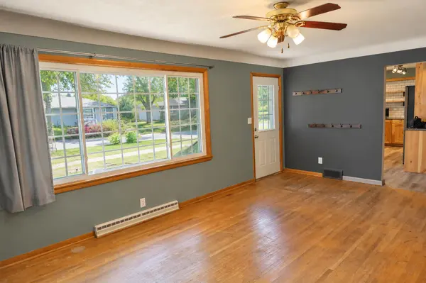 439 N 8th ST, River Falls, WI 54022