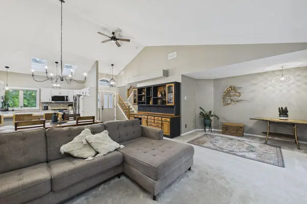 3680 Widgeon WAY, Eagan, MN 55123