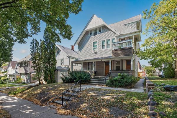 2024 Harriet AVE, Minneapolis, MN 55405