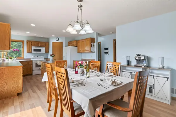 19408 Albany CT NW, Elk River, MN 55330