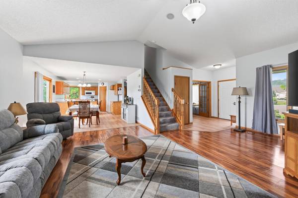 19408 Albany CT NW, Elk River, MN 55330