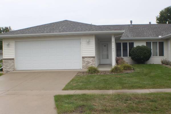2110 Mcquillan CT SE, Rochester, MN 55904