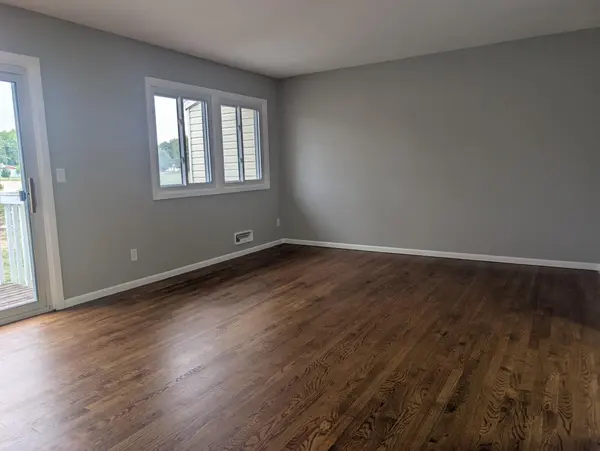 7427 143rd Street CT, Apple Valley, MN 55124
