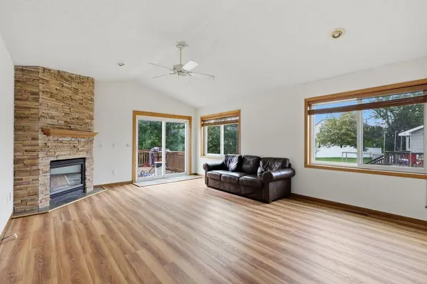 17373 Glencoe AVE, Lakeville, MN 55044
