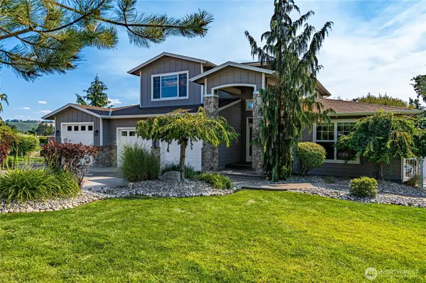 60 Wall ST, Manson, WA 98831