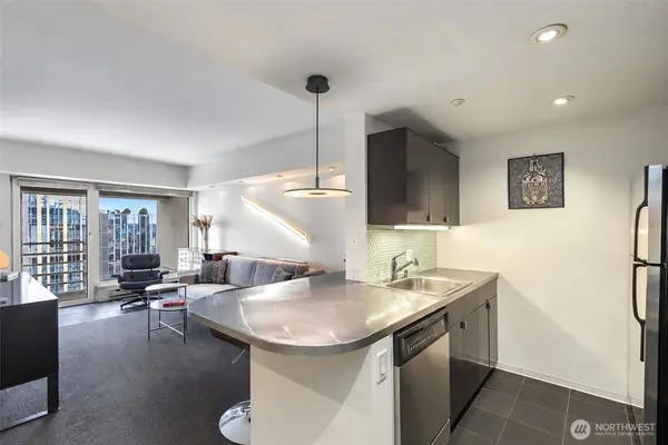 1415 2nd AVE #2108, Seattle, WA 98101