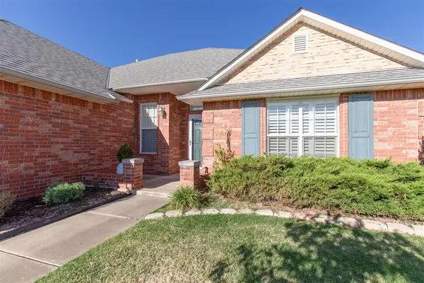 12617 Lapis LN, Oklahoma City, OK 73170
