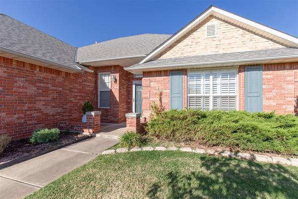 12617 Lapis LN, Oklahoma City, OK 73170