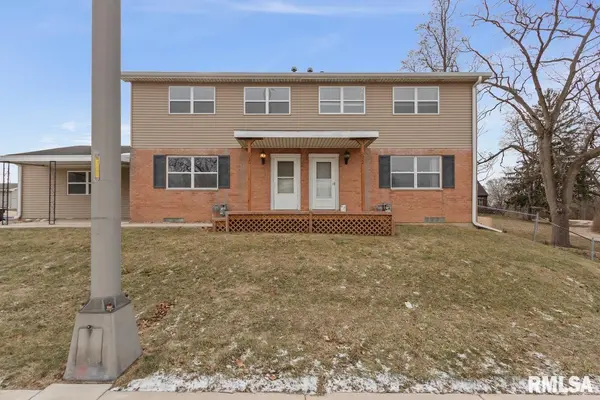 2020 W GLEN AVE, Peoria, IL 61614