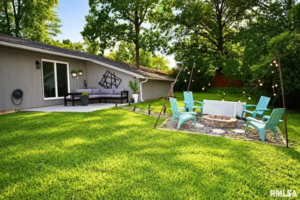 15 PINE LN, Murphysboro, IL 62966