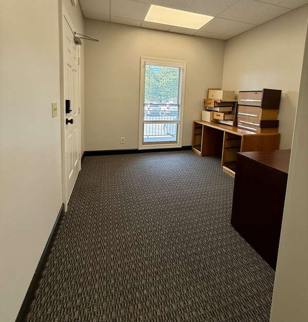 1309 Briarville Rd, Madison, TN 37115