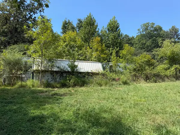 945 White Oak Rd #NW, Cleveland, TN 37312