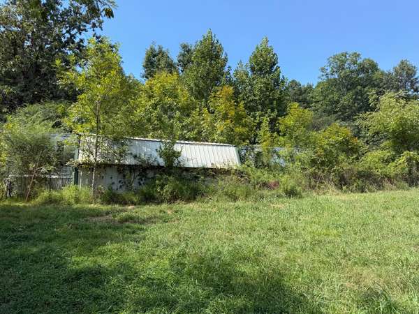 945 White Oak Rd #NW, Cleveland, TN 37312