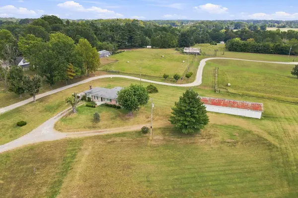 4423 Highway 76, Cottontown, TN 37048