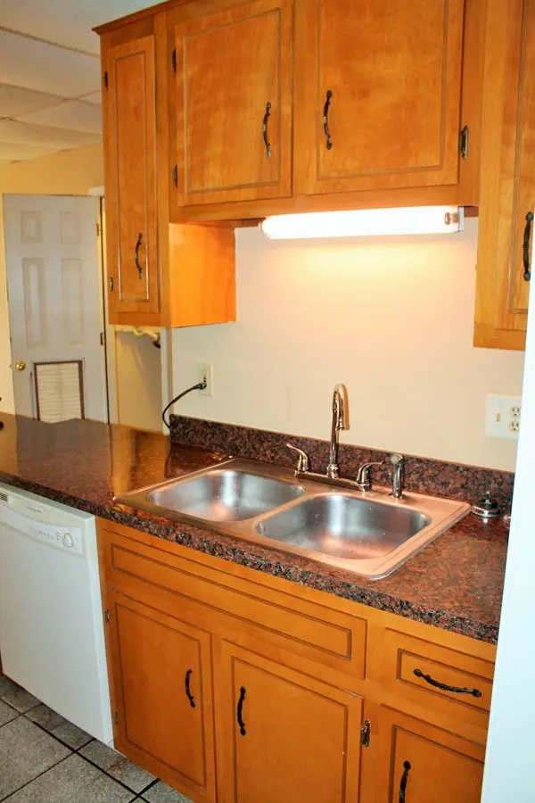 85 Lawn St #C, Clarksville, TN 37040