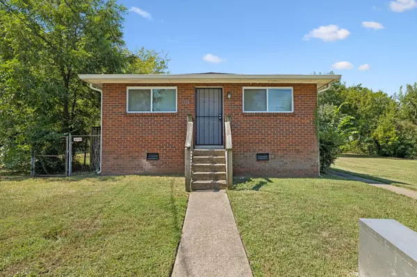 1033 31st Ave #N, Nashville, TN 37209