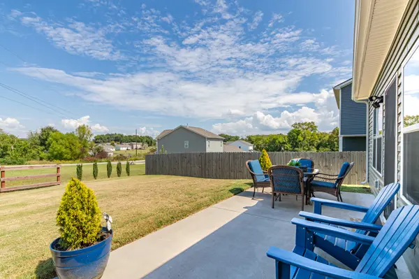 2205 Zeva Cir, Columbia, TN 38401