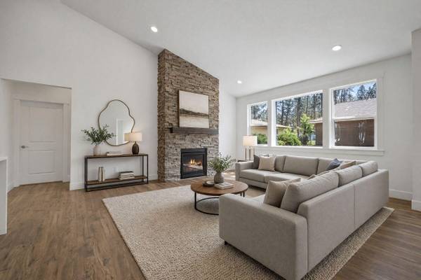 11206 E 27th Ave, Spokane Valley, WA 99206