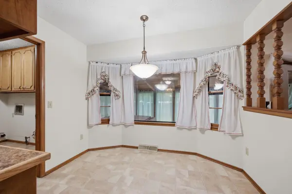 1135 N Patrick Henry St, Derby, KS 67037