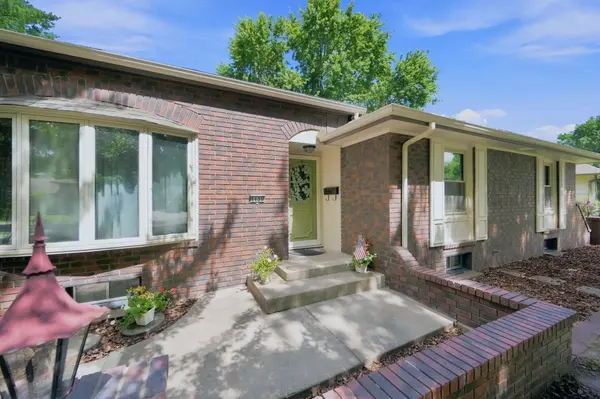 1135 N Patrick Henry St, Derby, KS 67037