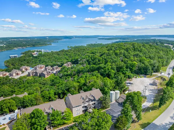 4 Treehouse LN #8, Branson, MO 65616